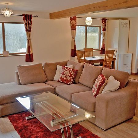 Dove Cottage Ampney Crucis Bagian luar foto